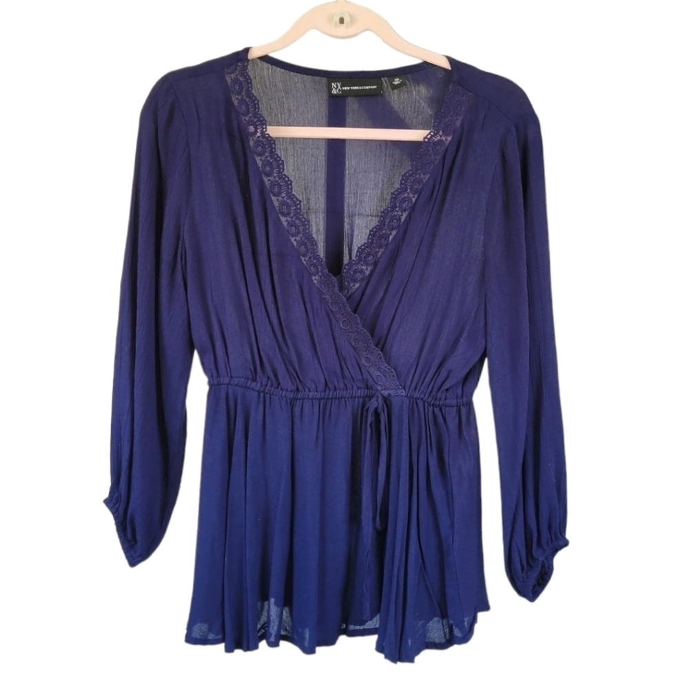 New York & Company Navy Lace Wrap Peplum Top XS Romantic Y2K Blouse